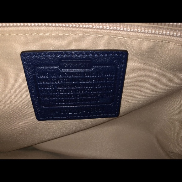 Coach red, white and blue bag - Picture 5 of 5